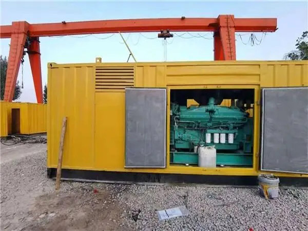 温宿冬季低温环境下，500KW发电机组应该选择什么类型的启动电瓶？